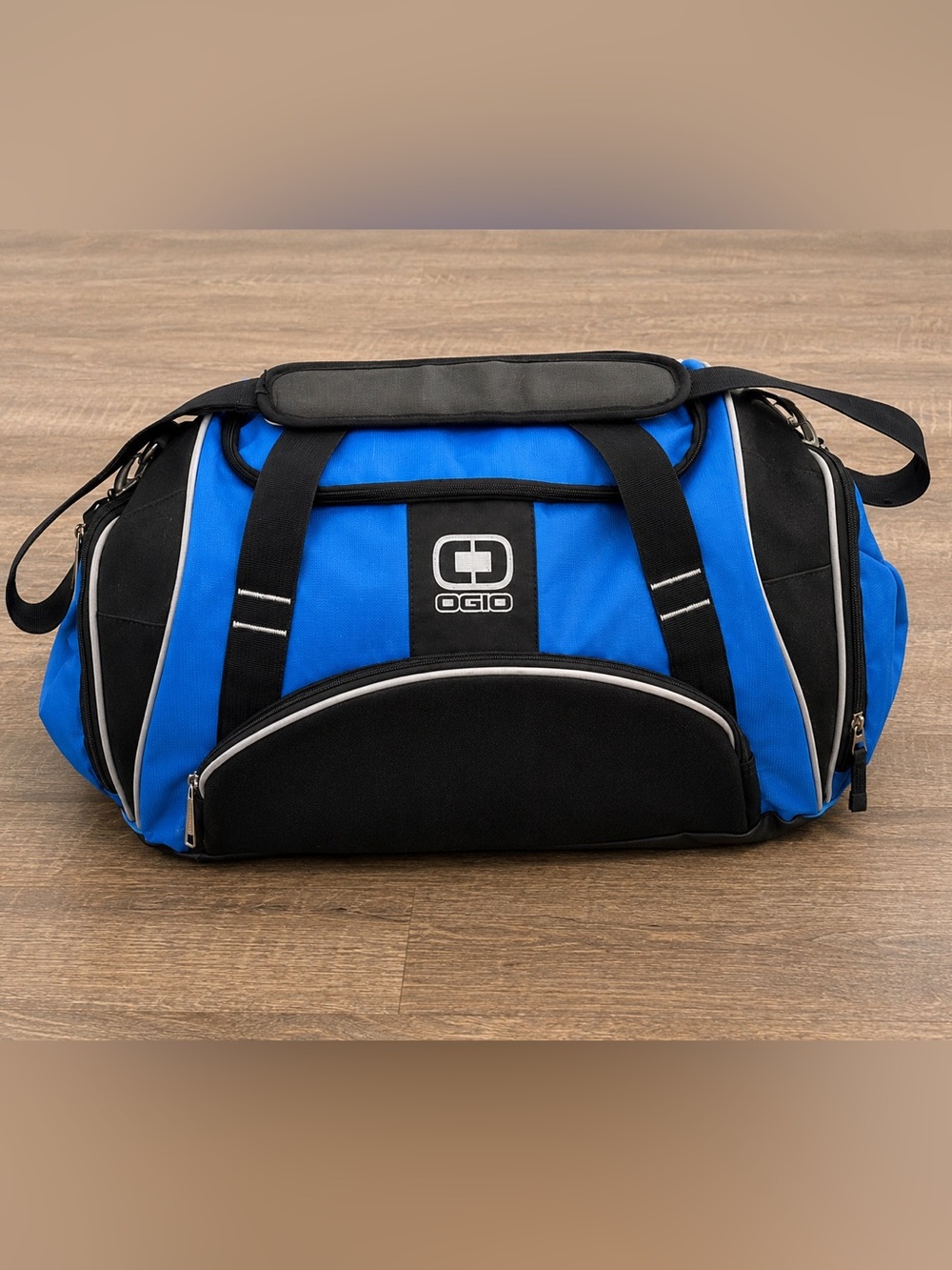 OGIO Duffel Bag Blue Black Gym Travel Sports Bag Shoe Compartment